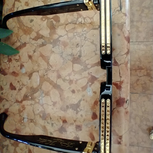 Louis Vuitton 1.1 Millionaire Sunglasses - Picture 11 of 16